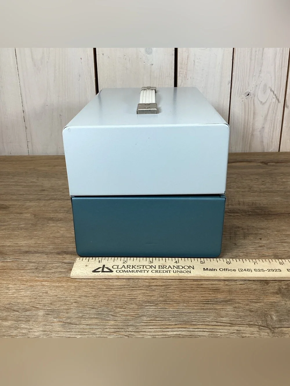 Smith-Victor Case for 8mm/Super8 Film 5” Reels/Cans, Holds 12 Cans